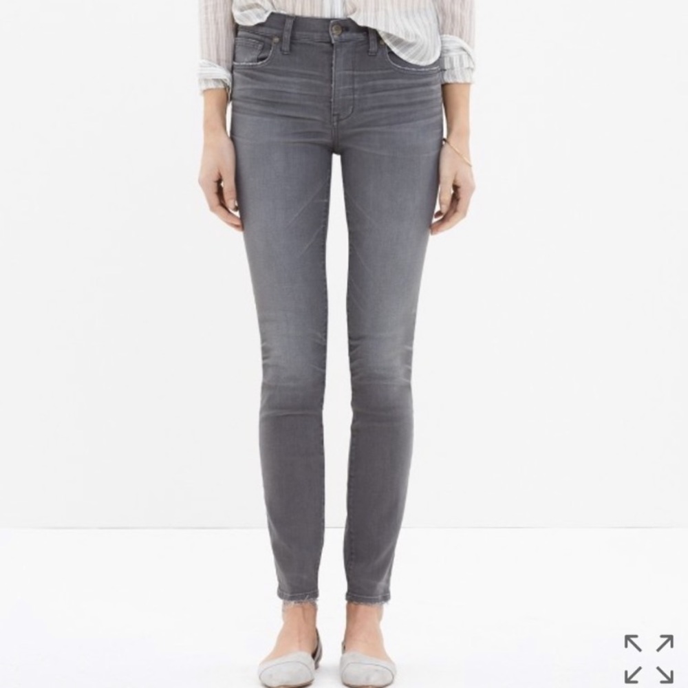Madewell 9" High-Rise Skinny Jeans in Dusty